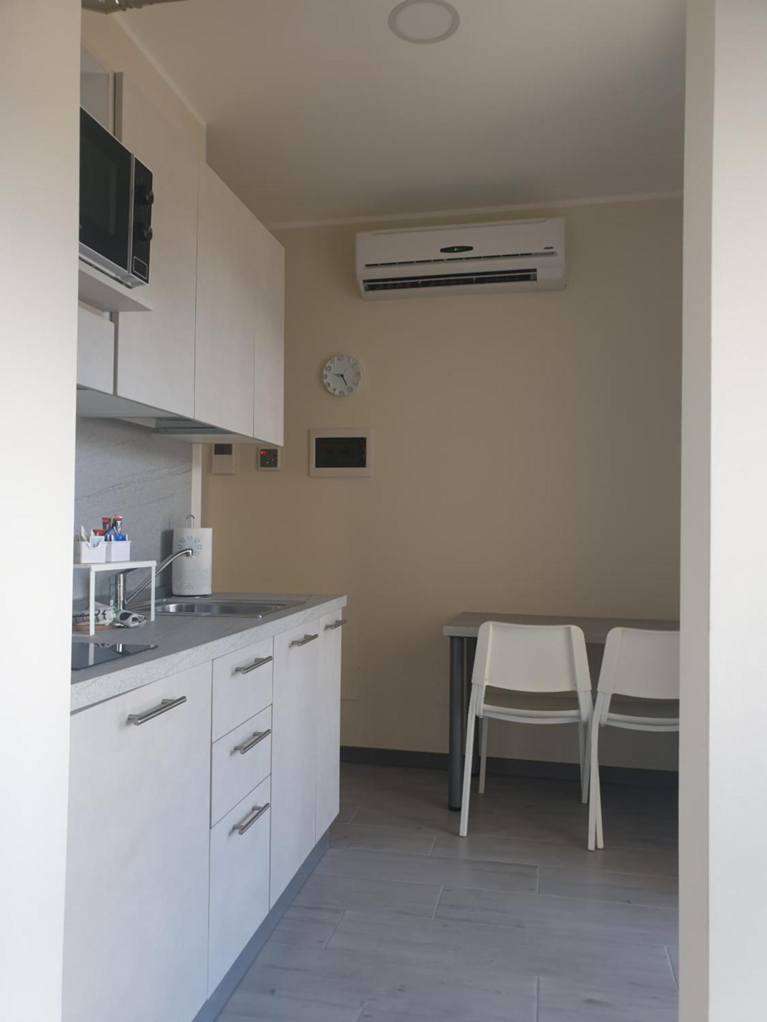 קומו Residence Villa Eli מראה חיצוני תמונה