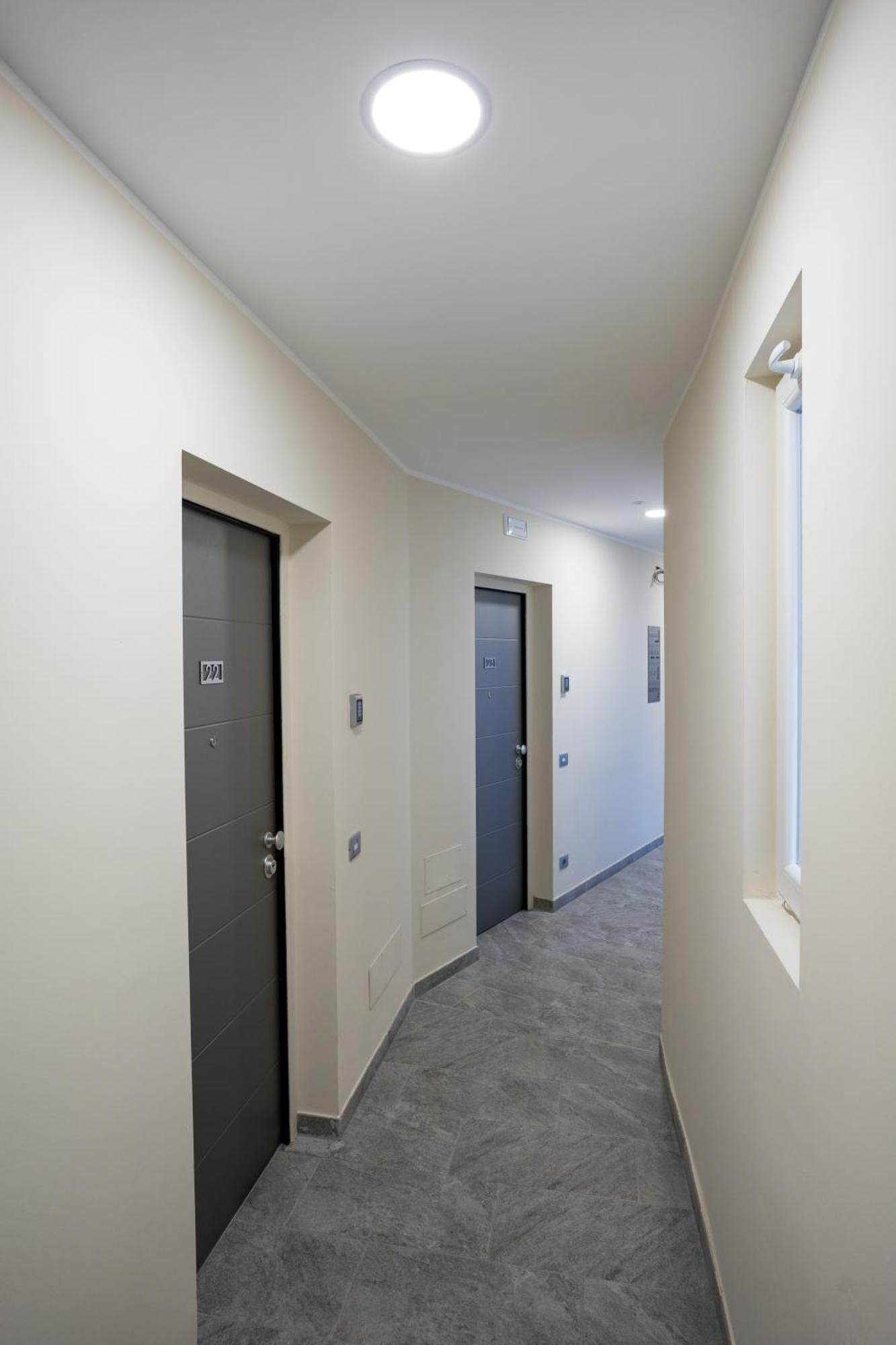 קומו Residence Villa Eli מראה חיצוני תמונה